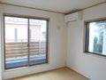 2階、6帖の洋室